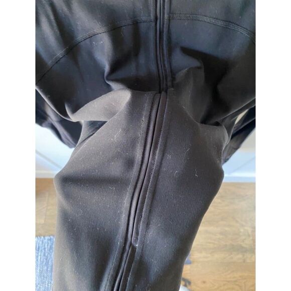 Lululemon Contour Jacket  Size 8  Nulu - Picture 6 of 8